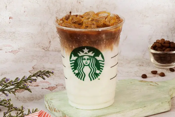 Alasan Memilih Latte Macchiato di Starbucks
