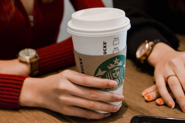 Daftar Produk Starbucks Terpopuler yang Wajib Dicoba Daftar Produk Starbucks Terpopuler yang Wajib Dicoba